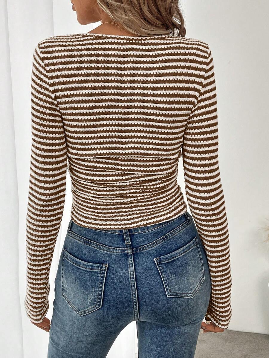Knitted long-sleeved bottoming shirt